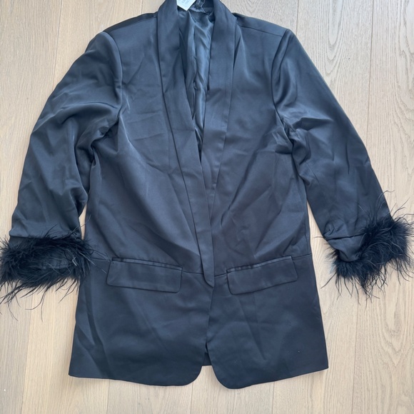 NWT Satin Blazer with Feather Cuffs from Strut & Bolt - Picture 5 of 6